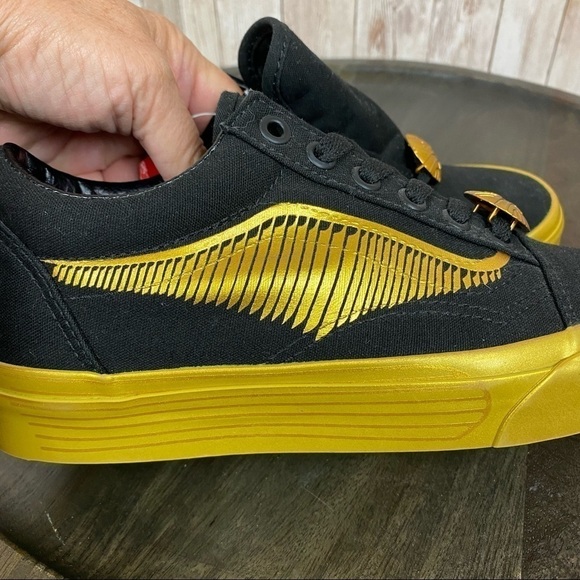 Vans Harry Potter Old Skool Goldensnitch Limited Edition Sneakers Size 6 Women - Picture 12 of 13